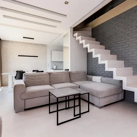 Apartment Brzezno Deluxe By Bookinghost *